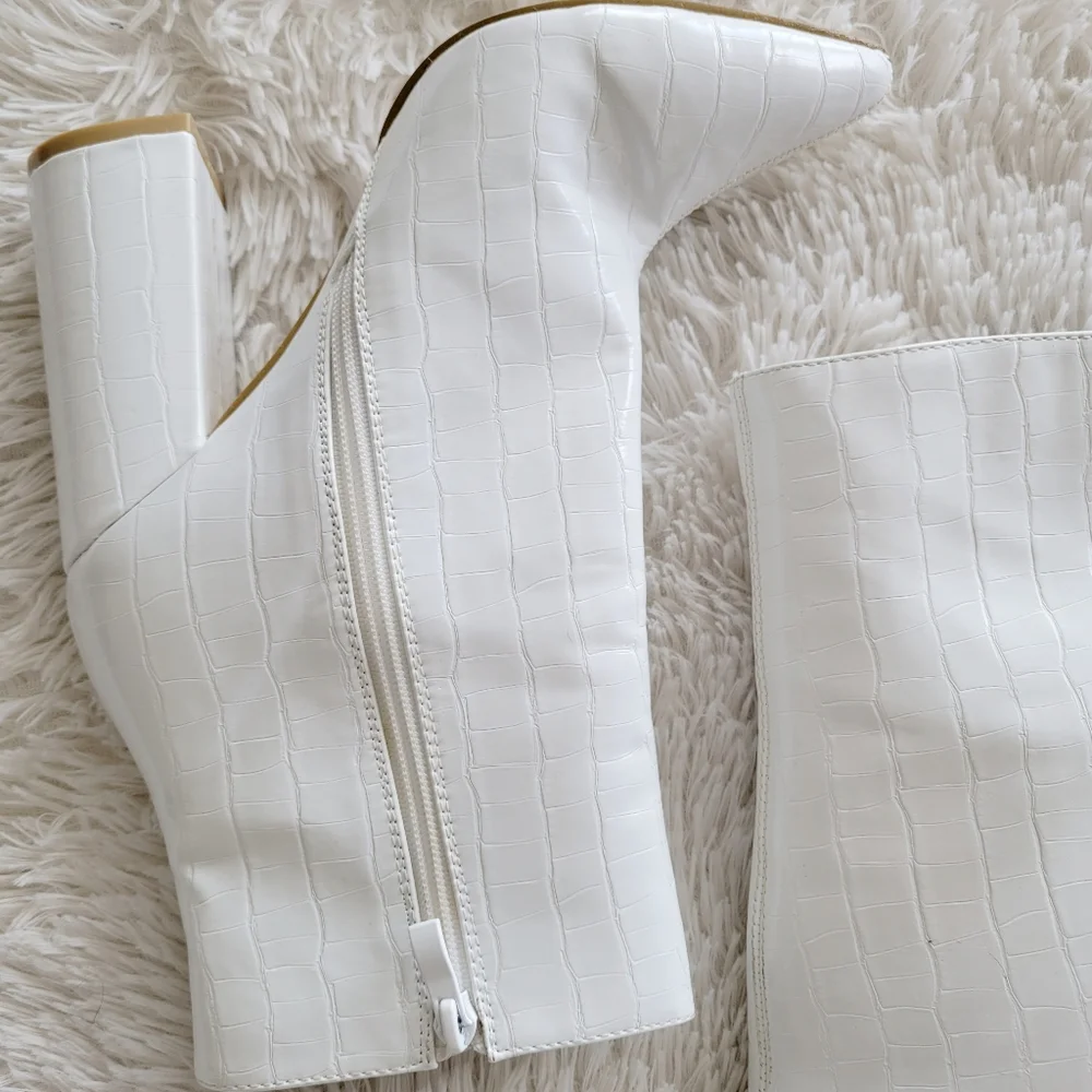 PrettyLittleThing White Faux Snakeskin Print‎ Ankle Boots
